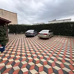 Heljos Gæstehus 3*
