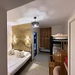 Affittacamere Heljos Vlorë