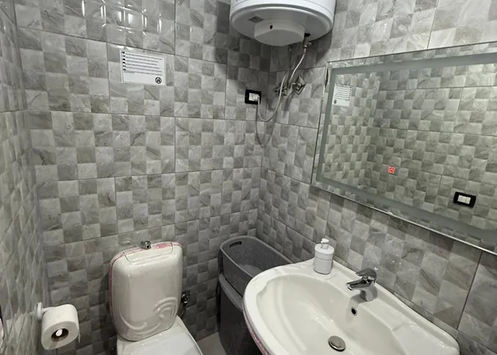 Heljos בית הארחה 3*