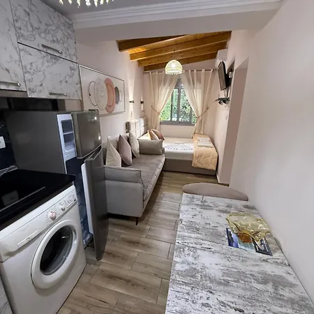 Casa de hóspedes Heljos 3*